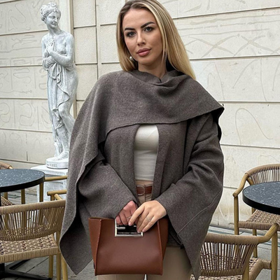 Lena™ - Stilvoller Luxus Cape Mantel