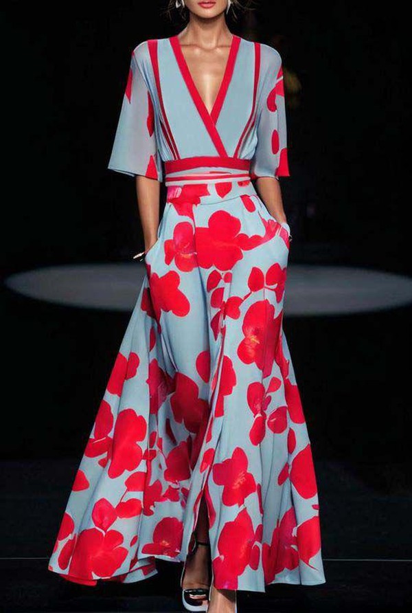 Lara - Bequemes Kleid mit Blumenmuster und stilvollen Ärmeln