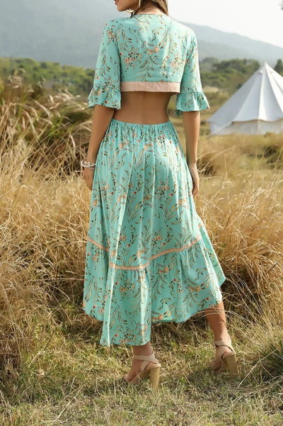 Attraktives Boho-Stil High-Low-Kleid mit Blumenmuster