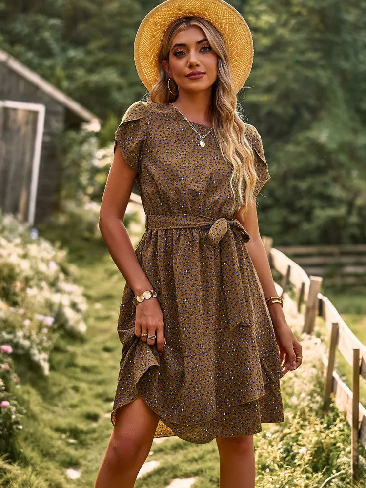 Stella™ - Lässiges Plissee-Blumenkleid