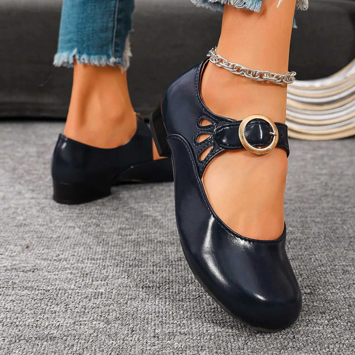 Nina™ - Elegante Retro-Schuhe Mit Runder Spitze