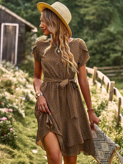 Stella™ - Lässiges Plissee-Blumenkleid