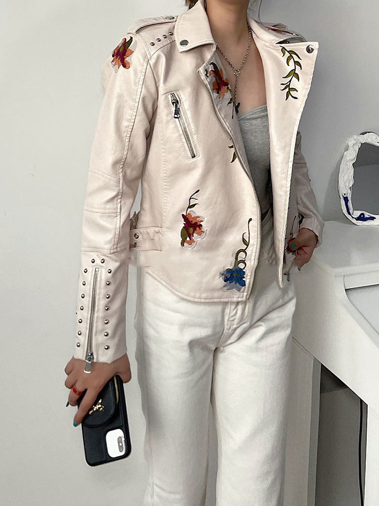 Florale Lederjacke – Mit handgefertigten Details