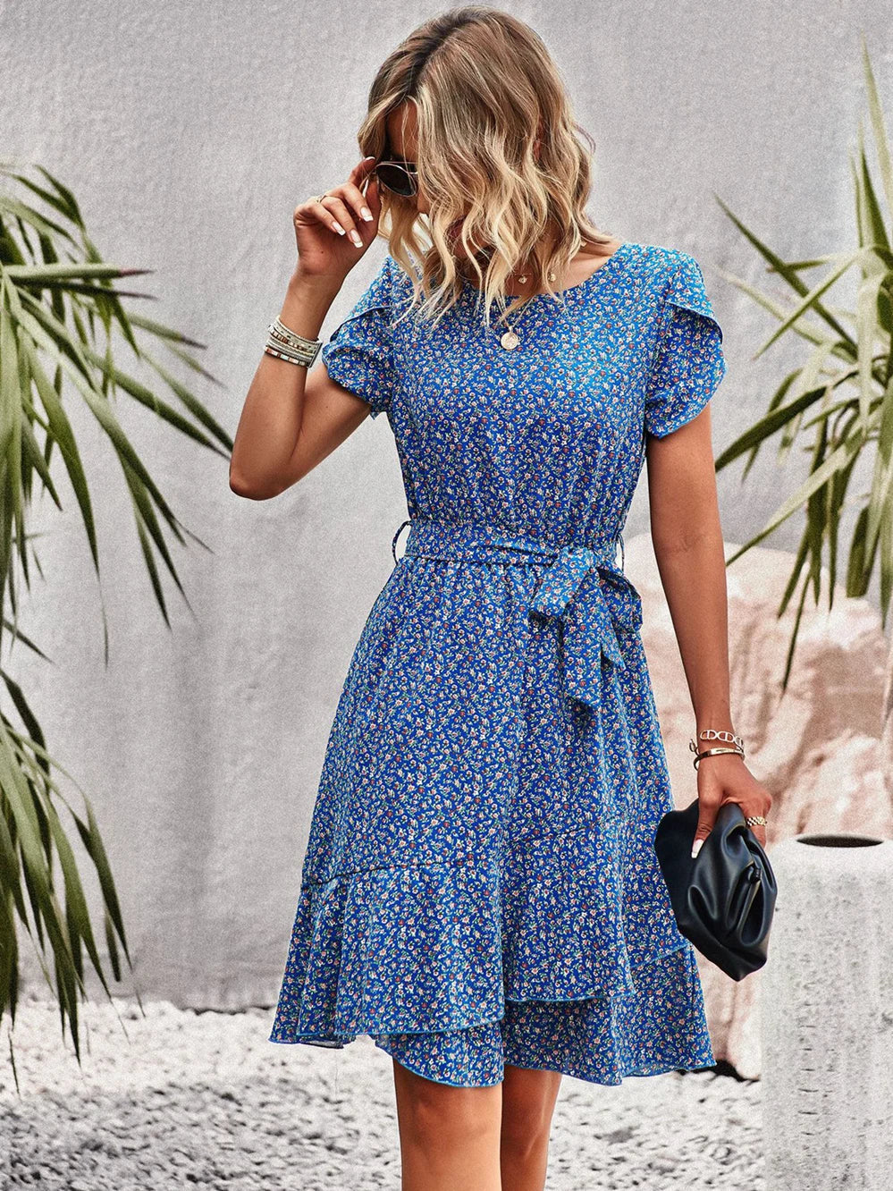Stella™ - Lässiges Plissee-Blumenkleid
