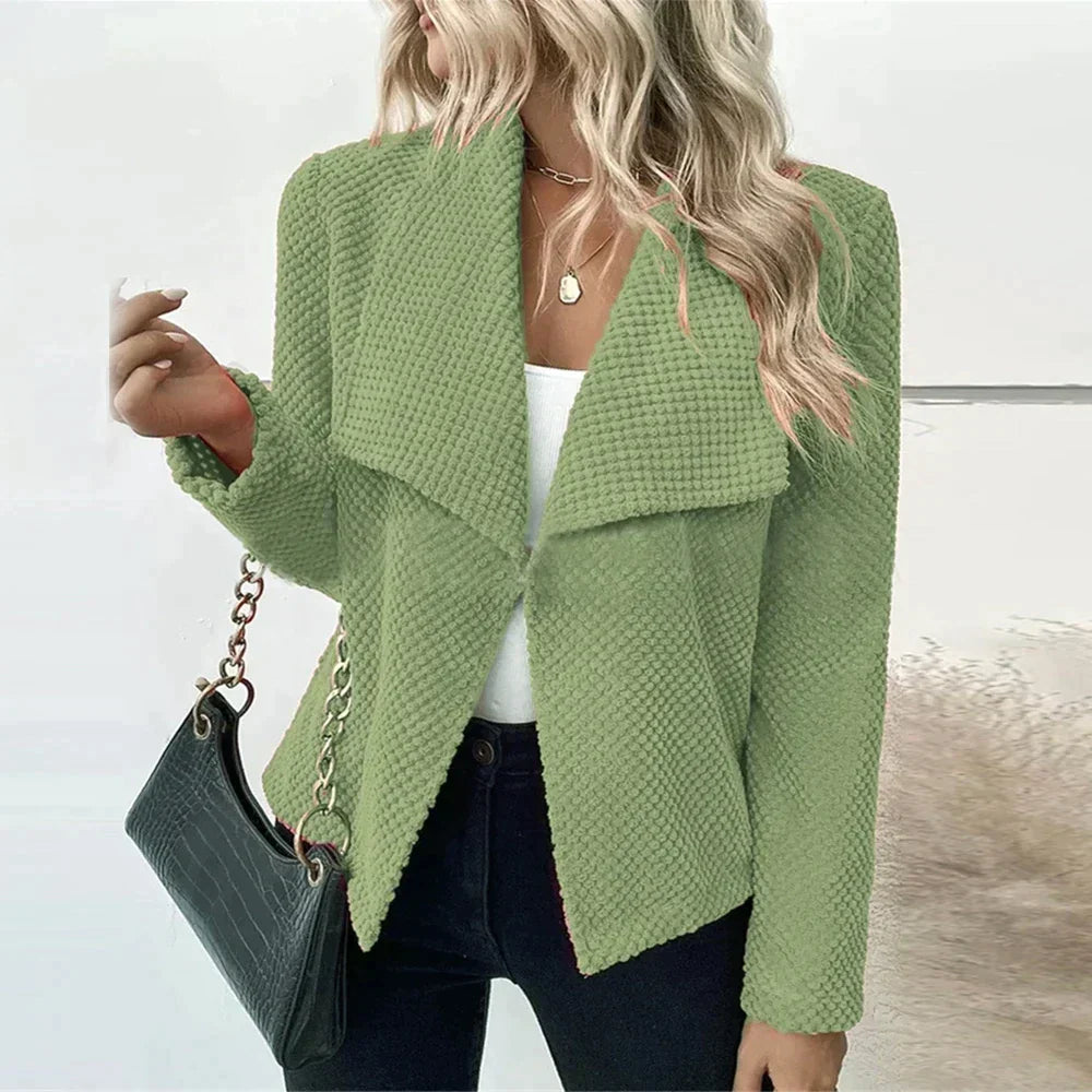 Stilvolle, elegante Blazerjacke mit handgefertigten Details