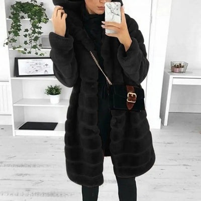 Tessa™ - Luxuriöser warmer Wintermantel aus Kunstpelz