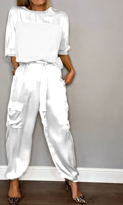Set mit halbärmeligem Oberteil und Hose aus glattem Satin